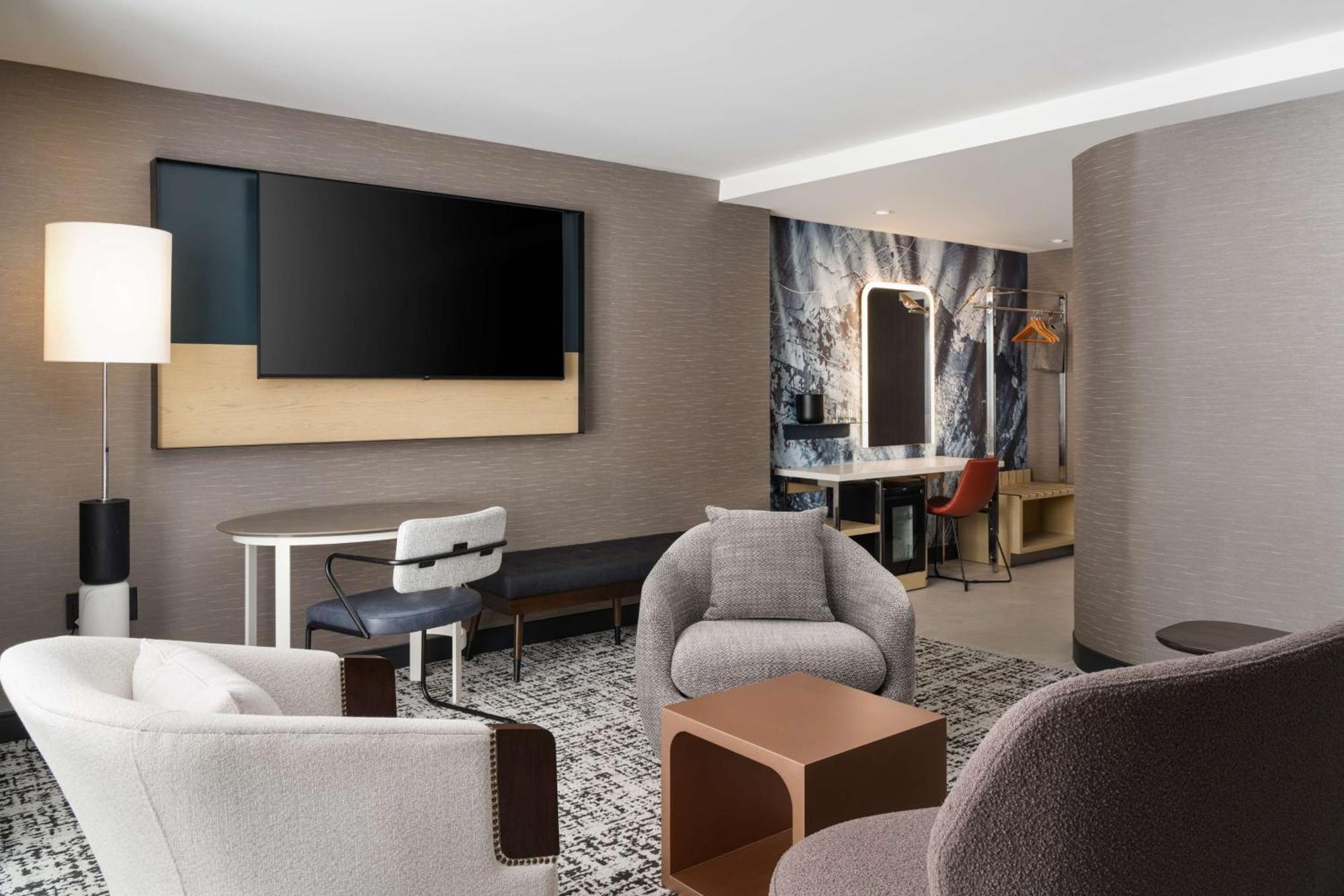 Отель Tempo By Hilton Raleigh Downtown Экстерьер фото